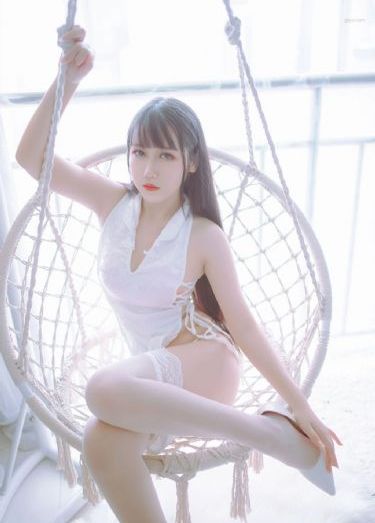 美女撒尿视频网站app_BD韩语全集免费观看
