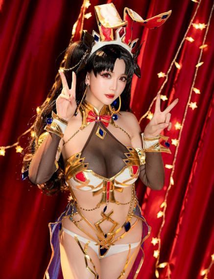 三级艳星无删减_高清在线观看完整版