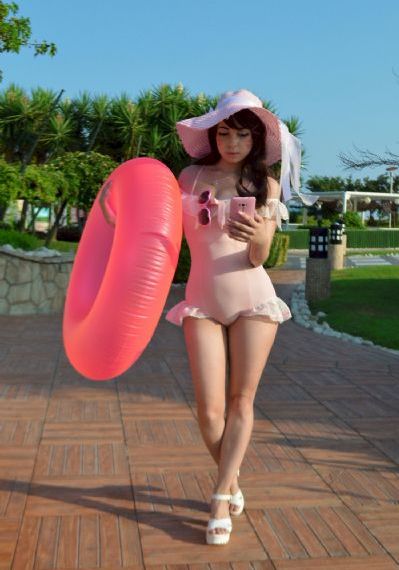 黑色皮肤上哭泣的女人_HD韩国电影在线观看