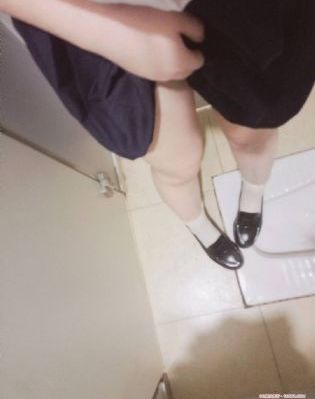 不当交易_4K免费观看视频
