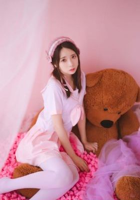 石原莉奈为了老了公和老头出_高清点播免费观看最新