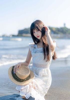 在公厕里沦为母狗_超清完整版观看